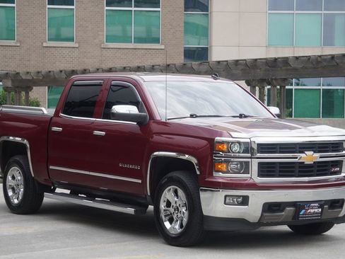 Used 2014 Chevrolet Silverado 1500 LTZ Z71 w/ LTZ Plus Package AWD/4WD image 21