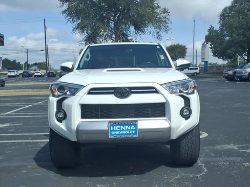 Used 2022 Toyota 4Runner TRD Off-Road AWD/4WD image 13