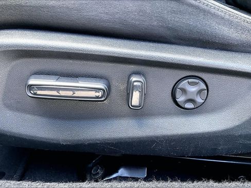 Used 2020 Honda Accord EX image 29