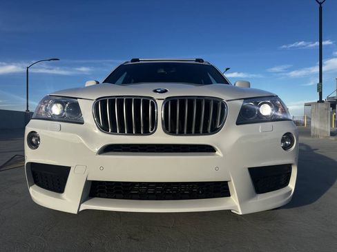 Used 2013 BMW X3 xDrive35i w/ Technology Pkg AWD/4WD image 3
