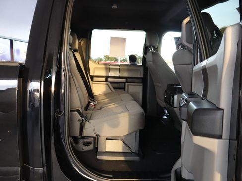 Used 2020 Ford F250 XLT w/ Tremor Off-Road Package image 31