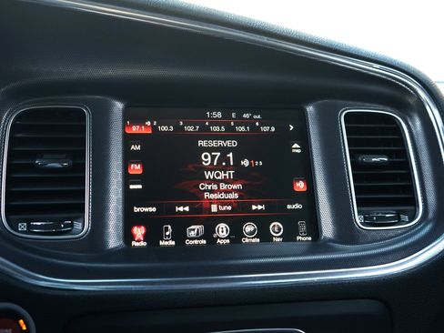 Used 2016 Dodge Charger SRT w/ Harman/Kardon Audio Group image 25