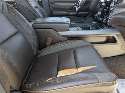 Used 2025 RAM 1500 Limited w/ Off Road Group image 19