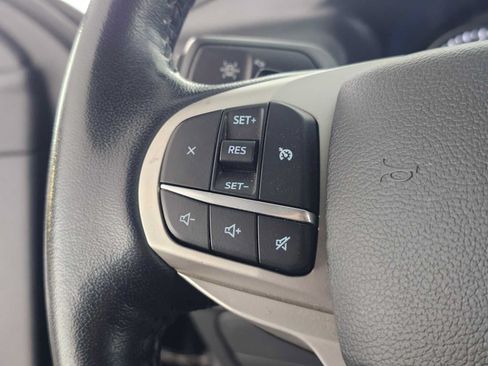 Used 2020 Ford Explorer XLT RWD image 30
