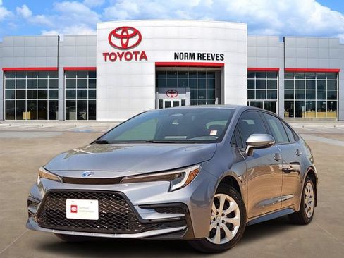 Used 2024 Toyota Corolla SE FWD image 1