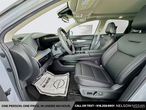 New 2025 Nissan Murano SL image 22