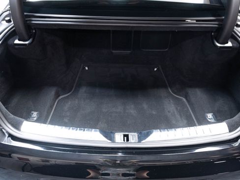 Used 2020 Bentley Flying Spur W12 AWD/4WD image 52