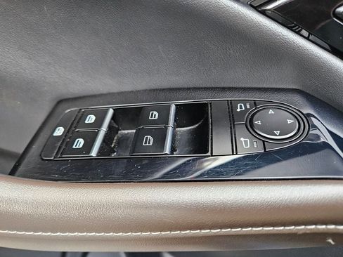 Used 2021 MAZDA CX-30 2.5 Turbo w/ Premium Package image 16