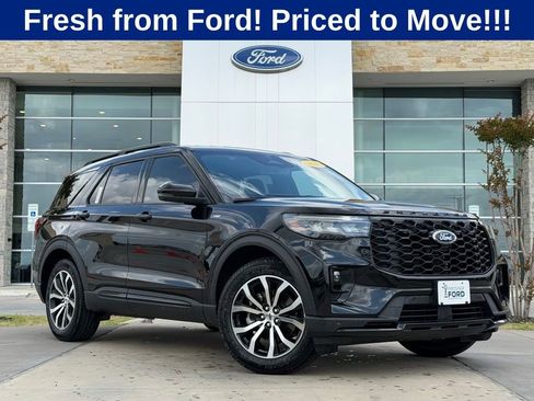 New 2026 Ford Explorer ST-Line w/ Premium Package RWD image 37