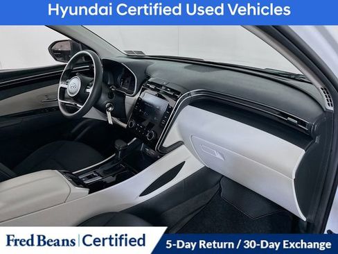 Certified 2024 Hyundai Tucson SE FWD image 25