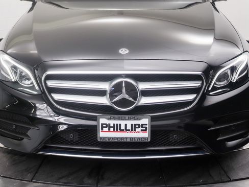 Used 2019 Mercedes-Benz E 450 4MATIC Wagon image 10