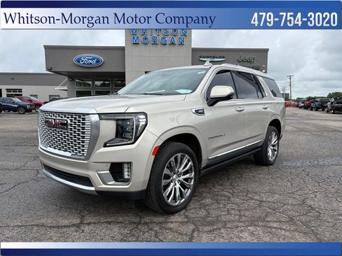 Used 2021 GMC Yukon Denali w/ Denali Premium Package AWD/4WD image 1