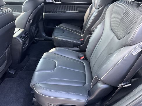 Used 2023 Hyundai Palisade Calligraphy FWD image 11