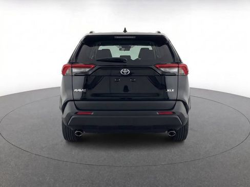 Used 2024 Toyota RAV4 XLE w/ Convenience Package FWD image 6