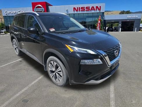 Used 2023 Nissan Rogue SV w/ SV Premium B Package FWD image 5