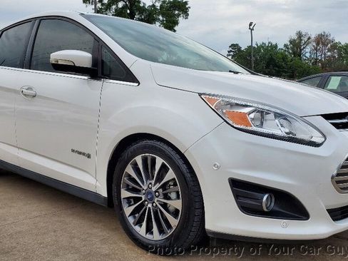 Used 2018 Ford C-MAX Titanium w/ Equipment Group 301A image 7
