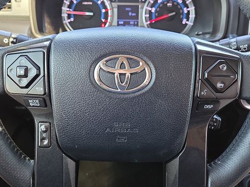 Used 2019 Toyota 4Runner TRD Off-Road image 17