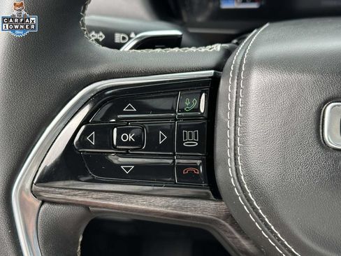 Used 2023 Jeep Grand Cherokee Overland AWD/4WD image 21