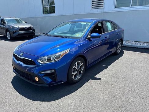 Used 2020 Kia Forte LXS FWD image 19