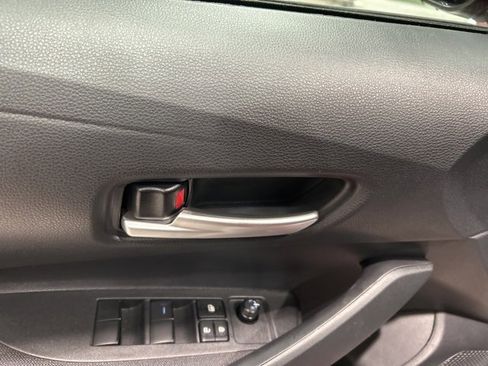 New 2026 Toyota Corolla SE image 9