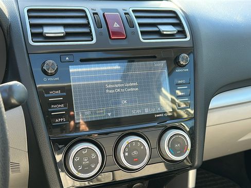 Used 2016 Subaru Forester 2.5i Premium w/ All-Weather Package image 16