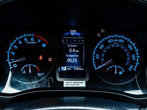 Used 2019 Toyota Tacoma TRD Sport image 15