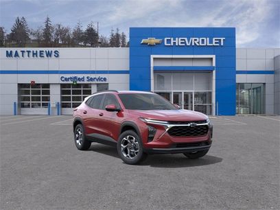 New 2025 Chevrolet Trax LT w/ LT Convenience Package