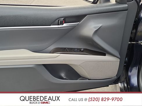 Used 2021 Toyota Camry LE FWD image 9