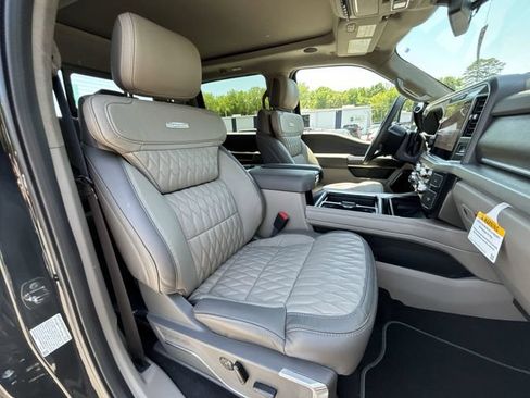 New 2026 Ford F350 Platinum w/ Platinum Plus Package AWD/4WD image 27