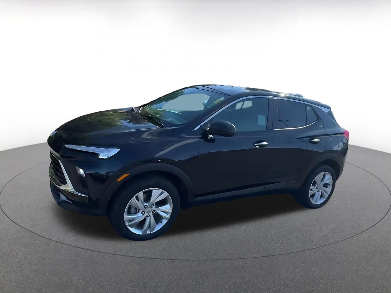 Used 2025 Buick Encore GX Preferred AWD/4WD image 7