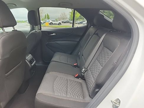 Used 2021 Chevrolet Equinox LT AWD/4WD image 19