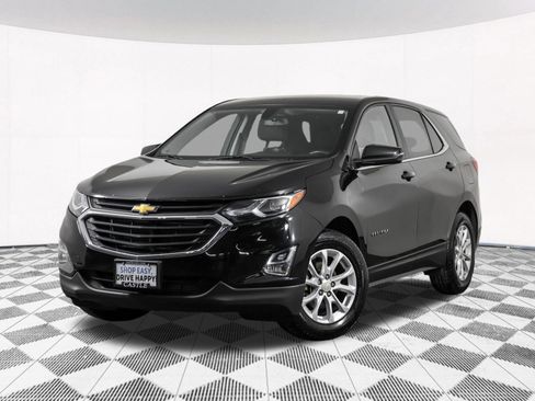 Used 2018 Chevrolet Equinox LT FWD image 2