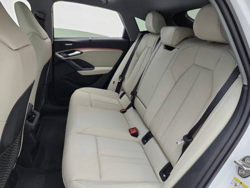 New 2027 Audi Q6 e-tron Premium Plus AWD/4WD image 19
