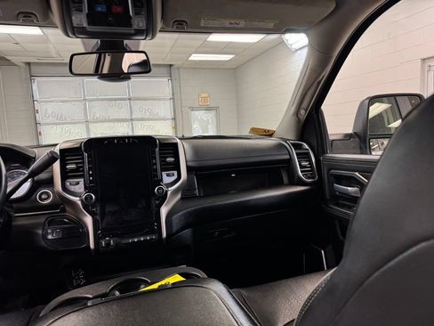 Used 2024 RAM 2500 Laramie AWD/4WD image 23