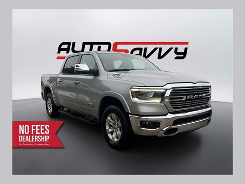 Used 2022 RAM 1500 Laramie AWD/4WD image 1