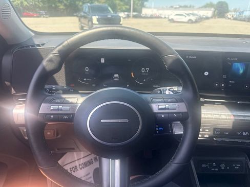Used 2024 Hyundai Kona Limited AWD/4WD image 18