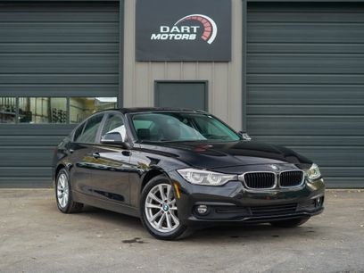 Used 2018 BMW 320i xDrive Sedan w/ Convenience Package