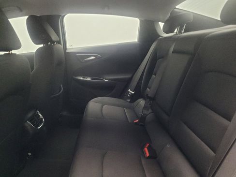Used 2025 Chevrolet Malibu LT FWD image 18