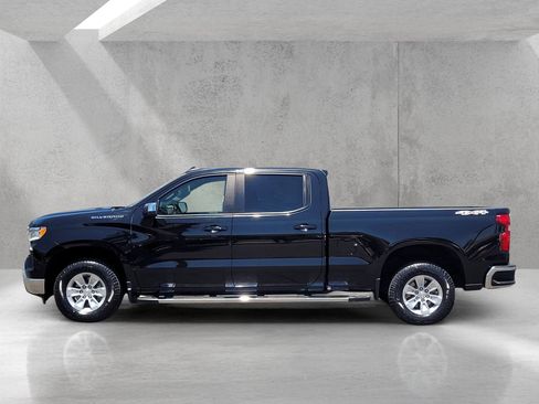 Used 2024 Chevrolet Silverado 1500 LT w/ Protection Package AWD/4WD image 7