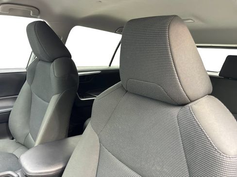 Used 2024 Toyota RAV4 LE FWD image 28