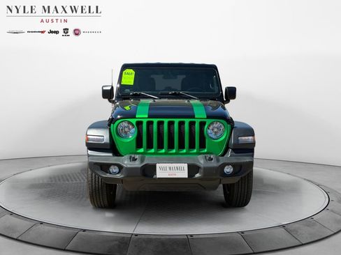 Used 2023 Jeep Wrangler Sport S image 18