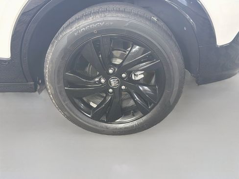 Used 2024 Buick Encore GX Sport Touring w/ Comfort Package FWD image 11