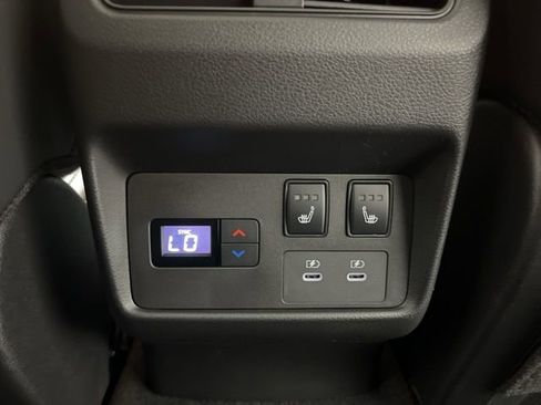 New 2026 Nissan Rogue Platinum AWD/4WD image 46