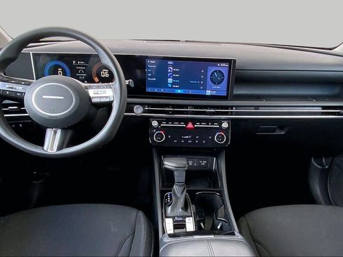 Used 2025 Hyundai Tucson SEL FWD image 15