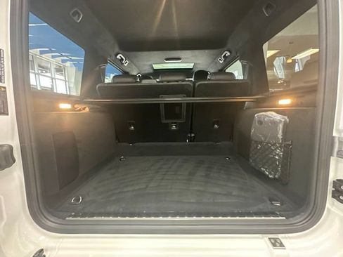 Used 2027 Mercedes-Benz G 63 AMG 4MATIC image 43