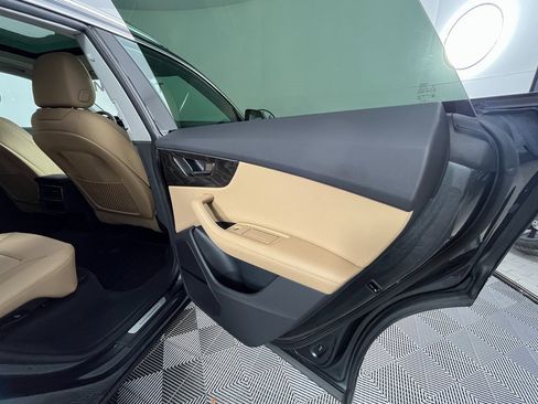Used 2023 Audi Q8 Premium Plus image 22