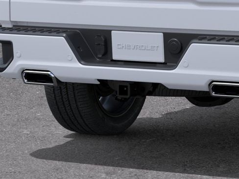 New 2026 Chevrolet Silverado 1500 High Country AWD/4WD image 14