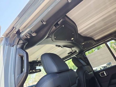 New 2026 Jeep Gladiator Mojave AWD/4WD image 17