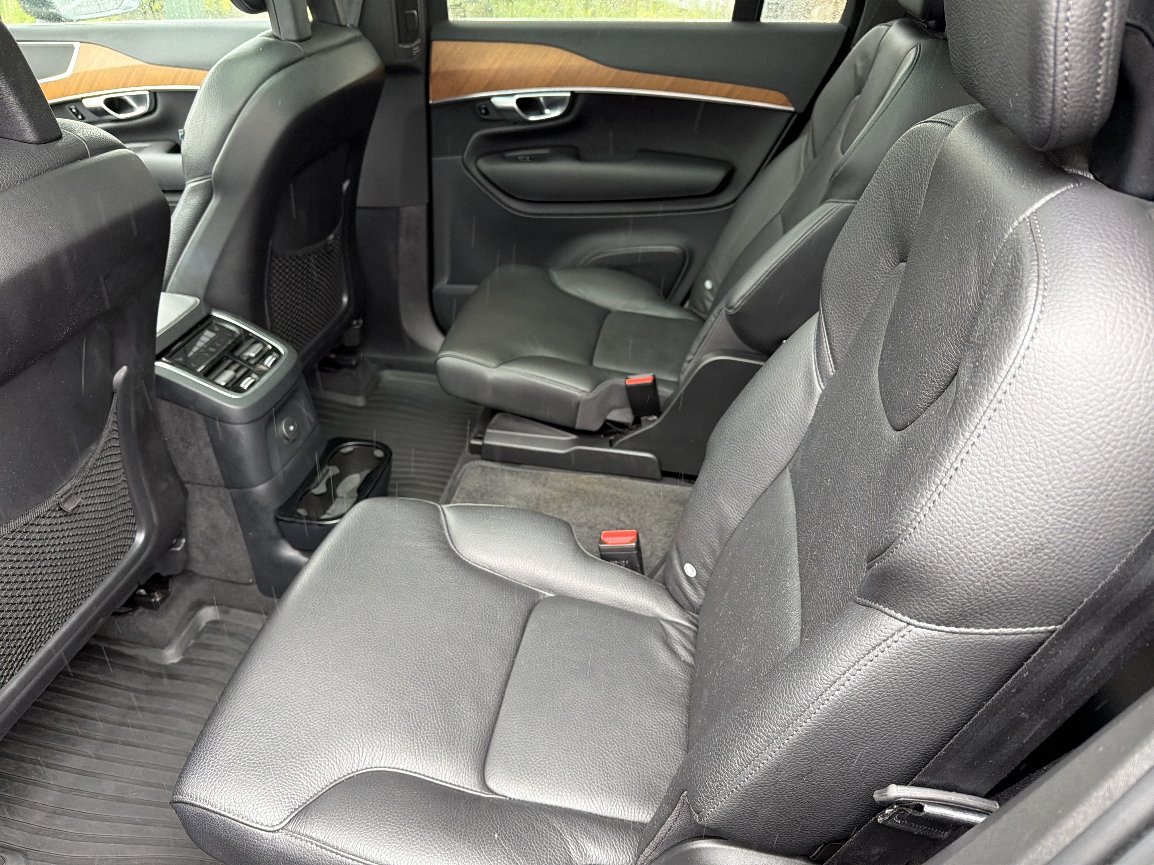 Used 2021 Volvo XC90 T8 Inscription Expression w/ Climate Package AWD/4WD image 23