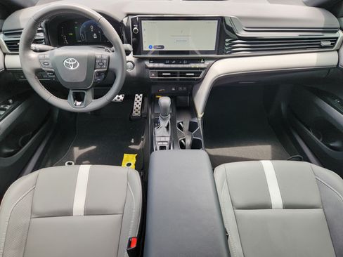 Used 2025 Toyota Camry SE w/ Multimedia Upgrade Package FWD image 26